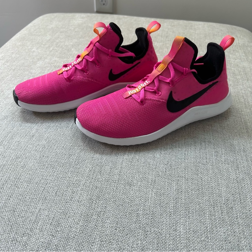 Nike Fuchsia and Black Running Shoes